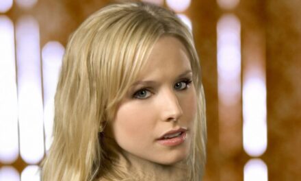 La star de Veronica Mars est méconnaissable lors d&rsquo;une sortie sans maquillage