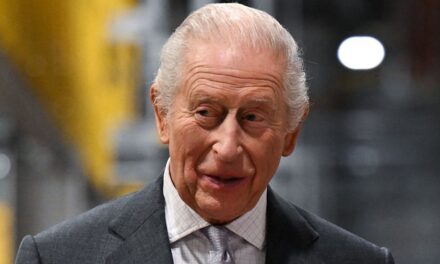 Le roi Charles révèle son programme d&rsquo;exercices inhabituellement rigoureux à 77 ans