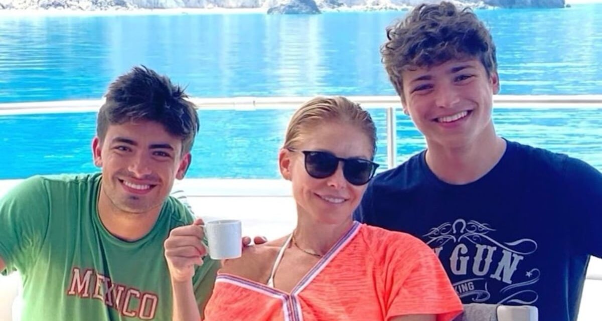 Kelly Ripa avoue pourquoi elle s&rsquo;inquiétait de la vie sociale ultra-privée de son fils