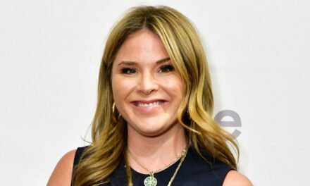 Jenna Bush Hager fait preuve de glamour pour une soirée intime avec son mari