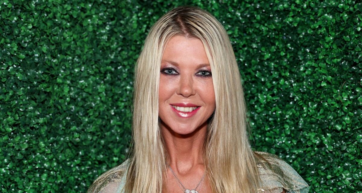 Dans l&rsquo;histoire des rencontres de Tara Reid : des fiançailles rompues à un mariage grec