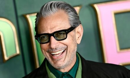 Jeff Goldblum révèle ce qu&rsquo;il a abandonné après avoir joué dans Wicked : For Good