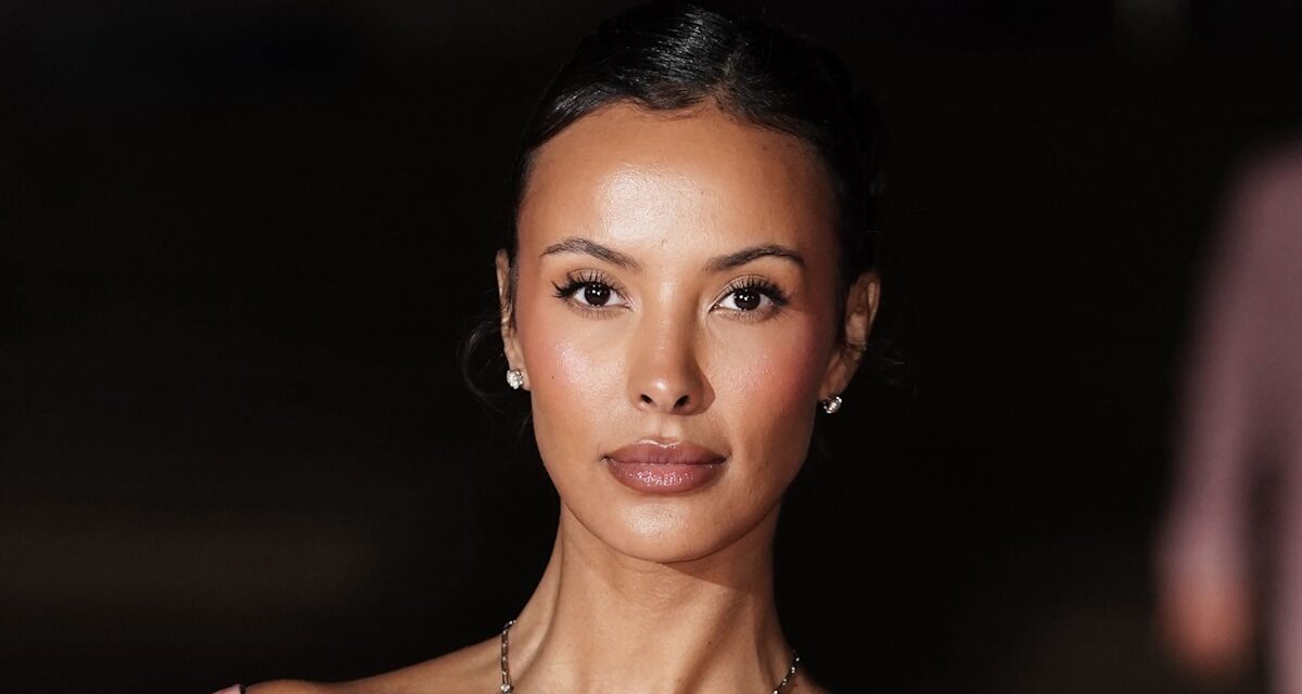 Maya Jama s&rsquo;inspire de la tendance des « robes nues » dans une robe en dentelle éblouissante