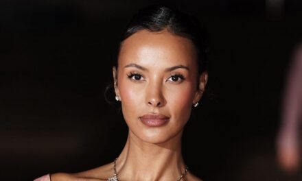 Maya Jama s&rsquo;inspire de la tendance des « robes nues » dans une robe en dentelle éblouissante