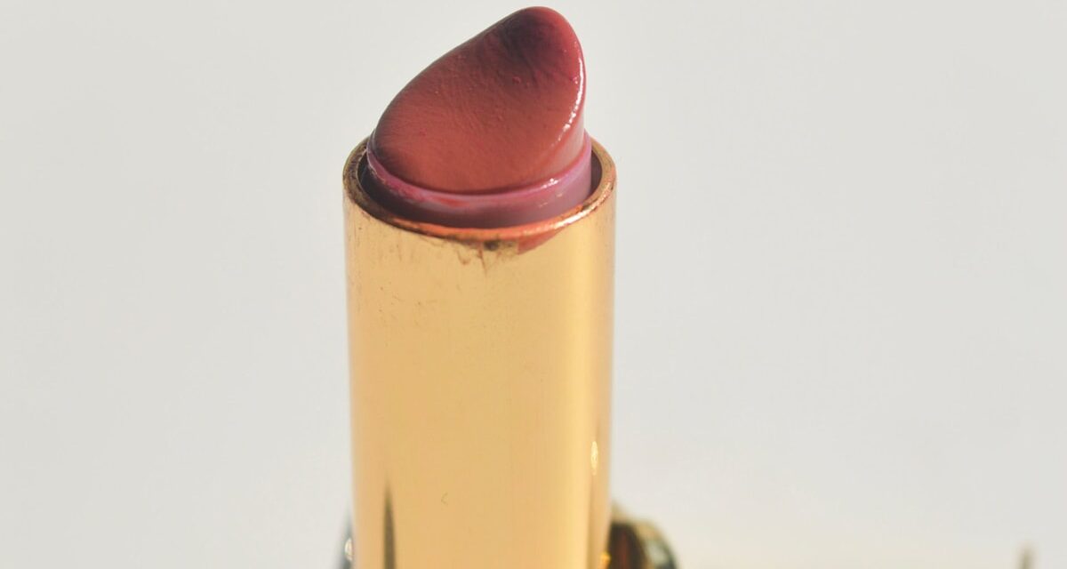 La beauté à petit budget achète pour accompagner nos rédacteurs jusqu&rsquo;au jour de paie