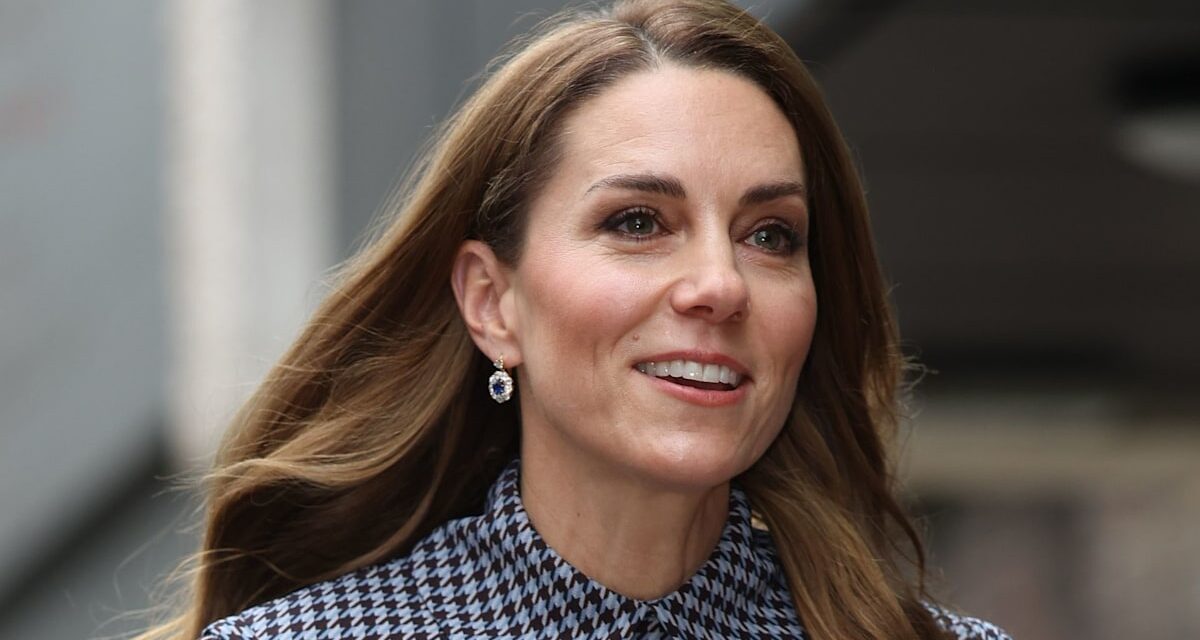 La robe crayon moulante de Kate Middleton réapparaît après 3 ans