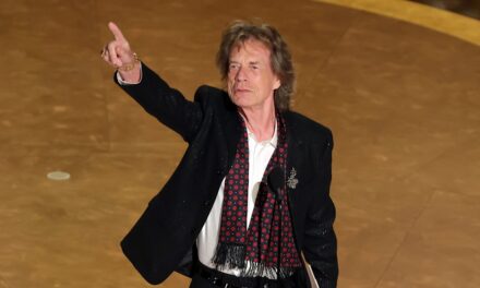 Les secrets de longévité de Mick Jagger : comment la rock star reste en forme et énergique à 82 ans
