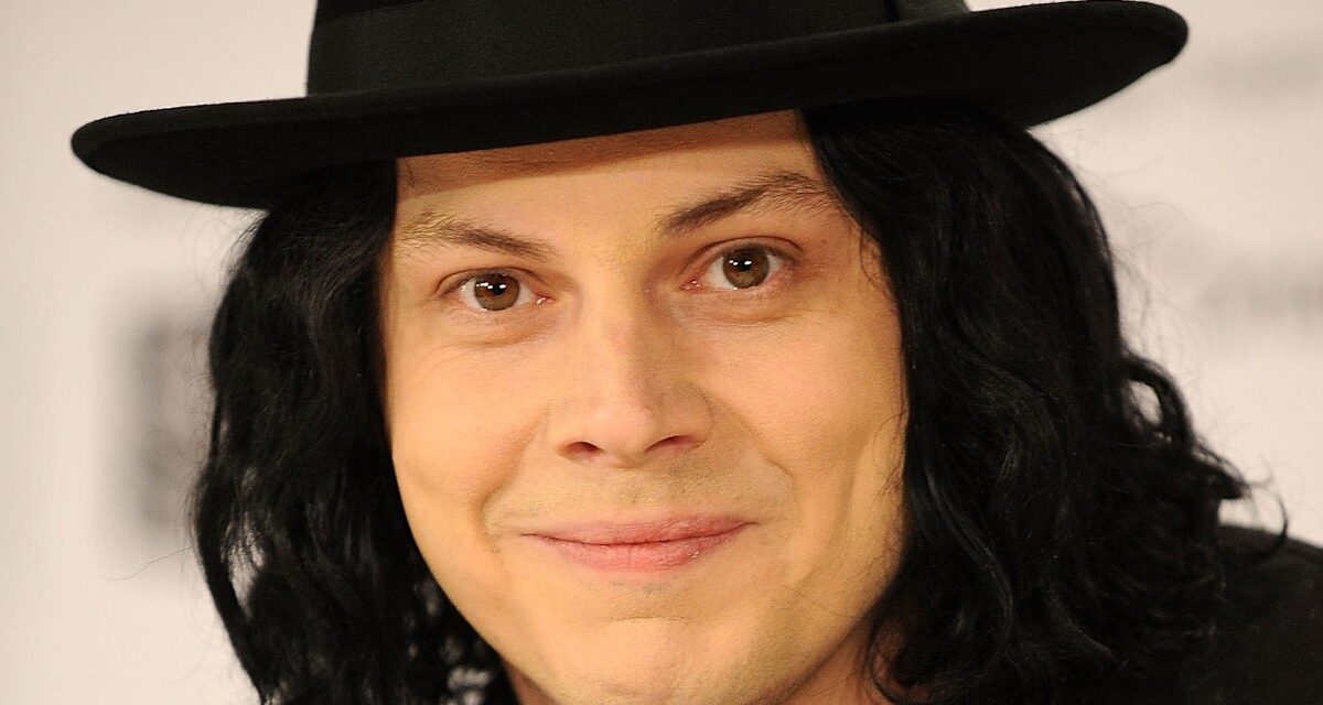Rencontrez la remarquable épouse musicienne de Jack White qu&rsquo;il a épousée en plein spectacle