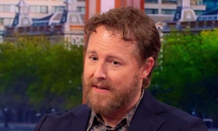 La star de All Creatures Great and Small, Samuel West, parle de ses parents décédés dans une interview émouvante