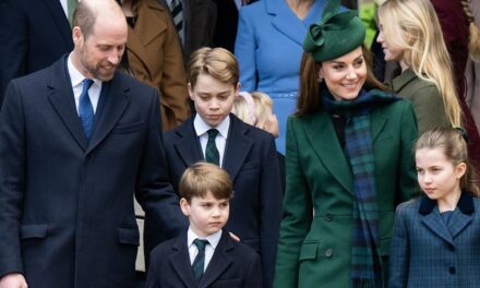Comment habiller vos enfants comme le prince George, la princesse Charlotte et le prince Louis ce Noël