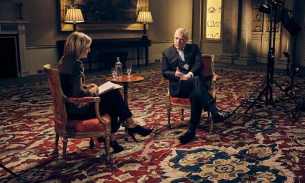 Dans l&rsquo;interview explosive du prince Andrew à Newsnight – les moments qui ont choqué le monde