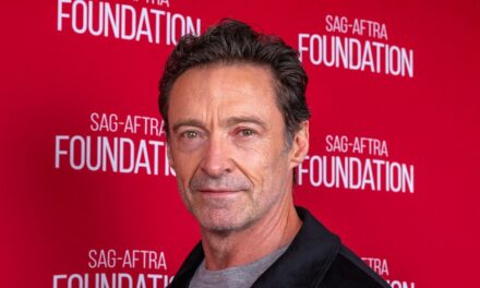 Hugh Jackman exhorte ses fans à agir suite à un problème de santé