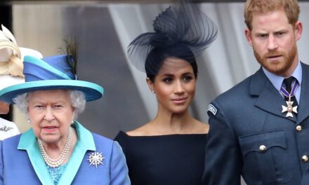 La carte de Noël personnelle de la défunte reine découverte – avec un lien spécial avec le prince Harry