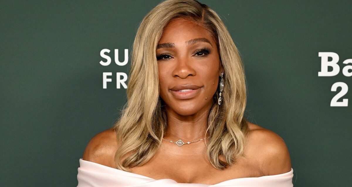 Serena Williams brise le silence lors de son retour, laissant les fans dire la même chose