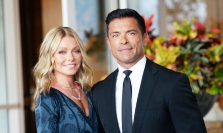 Kelly Ripa ouvre les portes de son condo de luxe de 27 millions de dollars pour présenter des décorations incroyables