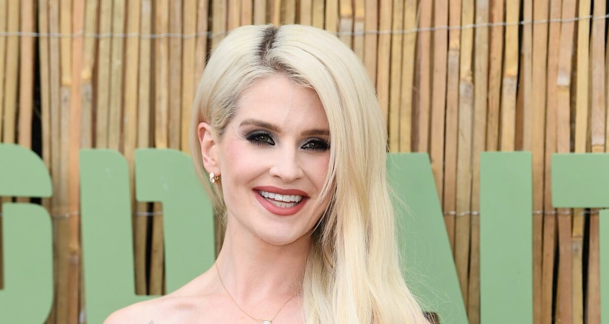 Kelly Osbourne est méconnaissable lors d&rsquo;une rare apparition publique suite à une transformation dramatique de ses cheveux