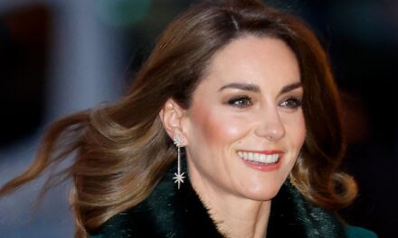 Le « maquillage d&rsquo;église » de Kate Middleton est son look beauté le plus respectueux à ce jour