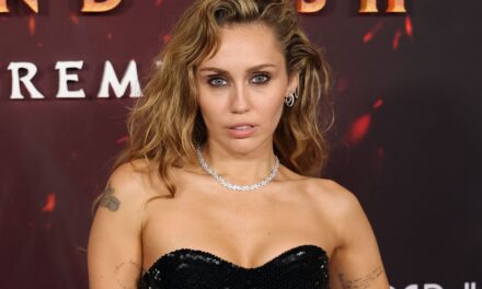 Miley Cyrus brise le silence sur ses fiançailles avec Maxx Morando et sa « reconstruction »