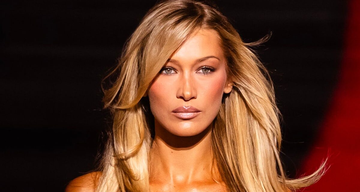 Bella Hadid vient d&rsquo;assortir ses lunettes à son haut de fête à épaules dénudées à 79 £