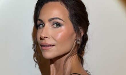 Minnie Driver, 55 ans, et son secret de soin « impeccable » qui n&rsquo;est pas aussi cher qu&rsquo;on pourrait le penser