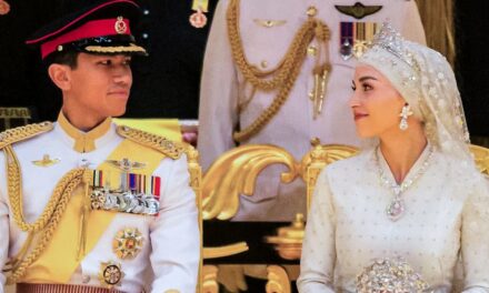 La princesse Anisha Rosnah de Brunei montre un baby bump épanoui sur une nouvelle photo