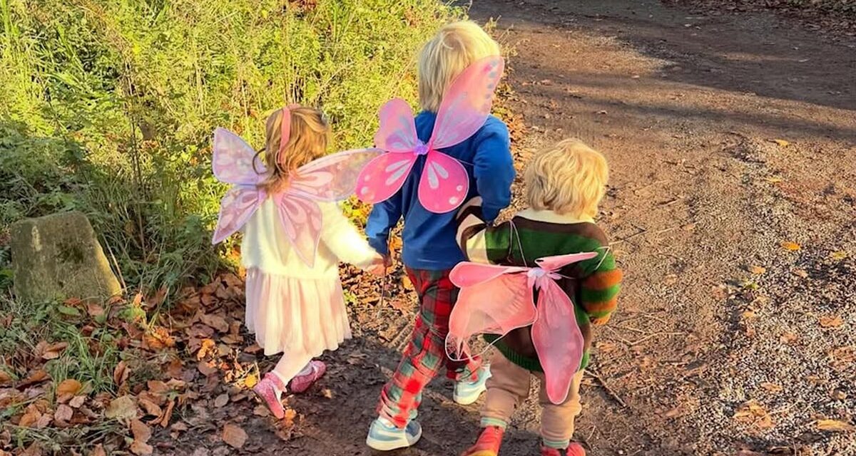 Les enfants de Carrie Johnson se transforment en fées – et leurs cheveux sauvages ressemblent à ceux de papa Boris