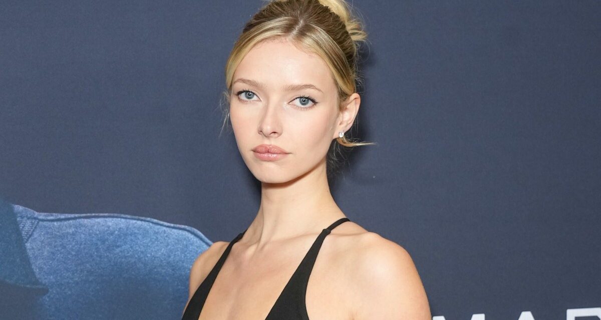 Apple Martin vient de réhabiller la robe nuisette emblématique de sa mère Gwyneth Paltrow