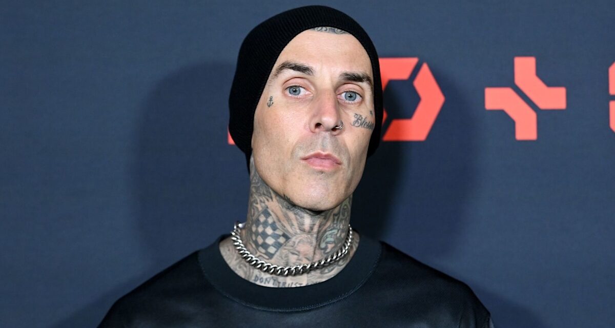 Travis Barker perpétue la tradition avec un cadeau très spécifique de 32 000 $ pour le 20e anniversaire de sa fille Alabama