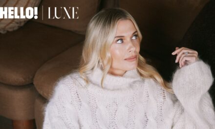 Exclusif : Lady Eliza Spencer et son fiancé Channing Millerd révèlent une proposition de conte de fées à Santorin et des projets pour un mariage à destination