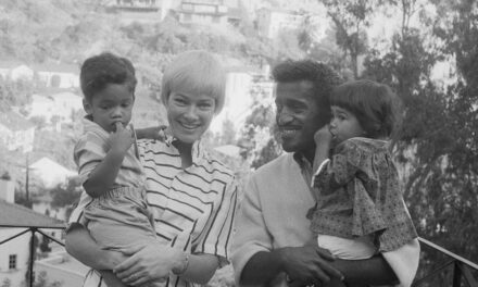 Rencontrez les quatre enfants de Sammy Davis Jr., dont ses trois fils adoptifs