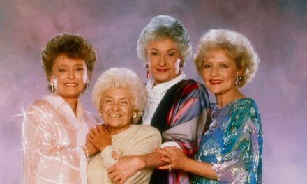 Qu&rsquo;est-il arrivé à l&rsquo;énorme fortune de 75 millions de dollars de Betty White et comment elle se compare à ses co-stars des Golden Girls