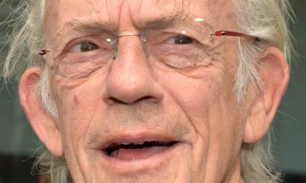 Dans les coulisses des cinq mariages de la star de Retour vers le futur, Christopher Lloyd, dont l&rsquo;épouse de l&rsquo;agent immobilier qu&rsquo;il a rencontrée en train de vendre sa maison et celle de son ex