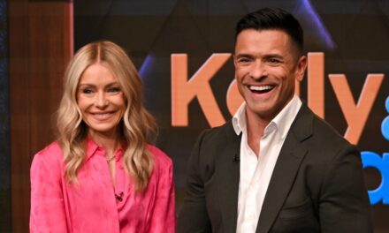 La règle stricte du BTS de Kelly Ripa et Mark Consuelos en LIVE ! a révélé : « Nous ne le tolérons pas »
