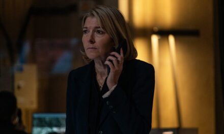 Les téléspectateurs sont « accros » au brillant drame en 5 parties La Guerre entre la terre et la mer après une sortie tant attendue