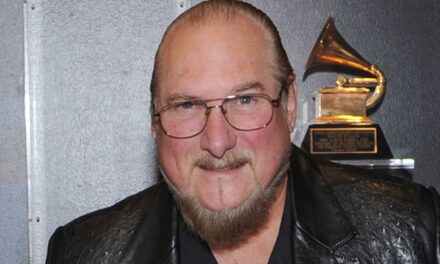 Dans la vie de famille du guitariste Steve Cropper avec sa femme et ses quatre enfants avant sa mort à 84 ans