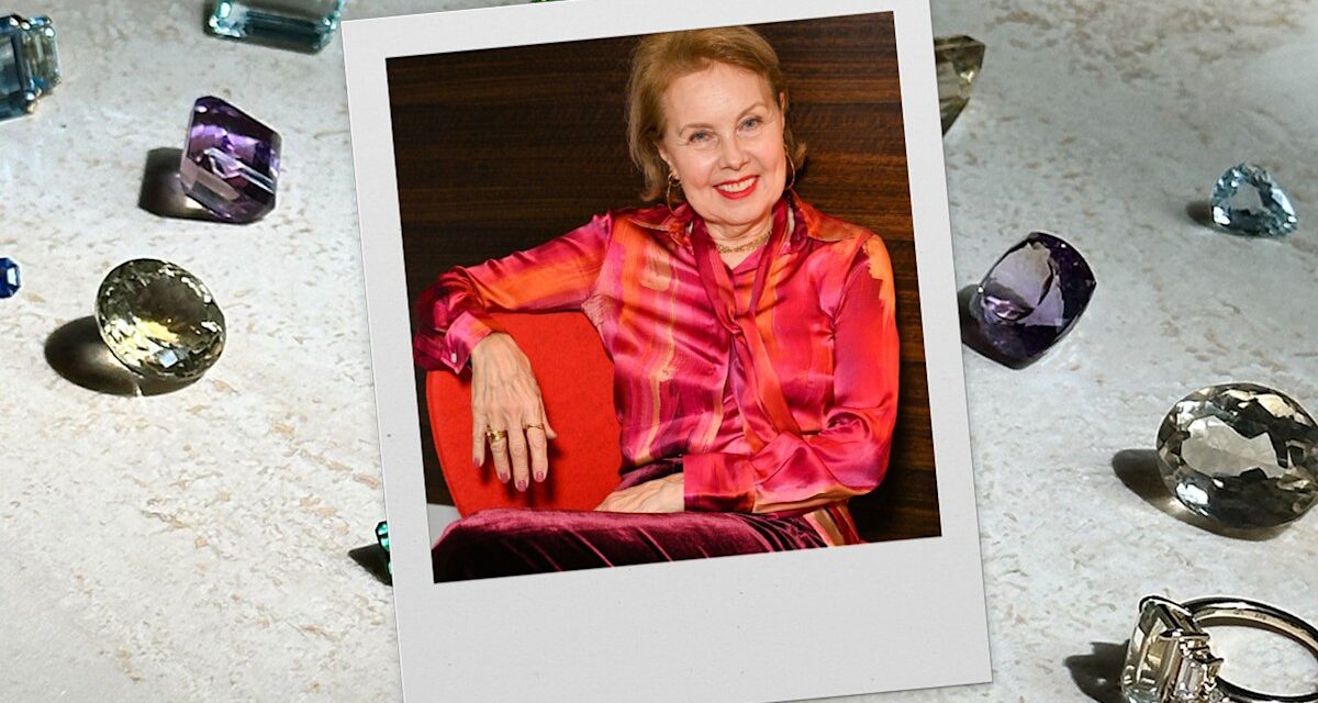 EXCLUSIF : Dinny Hall sur les bijoux, l&rsquo;optimisme et la façon dont les os ont influencé sa dernière collection