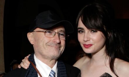 Lily Collins dit qu&rsquo;il est « important » que sa petite fille connaisse la musique de son père Phil Collins au milieu de ses problèmes de santé
