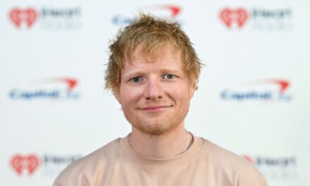 Ed Sheeran dévoile sa transformation en perte de poids de 30 livres et la douce raison pour laquelle il a arrêté de manger des brochettes et de boire de la bière