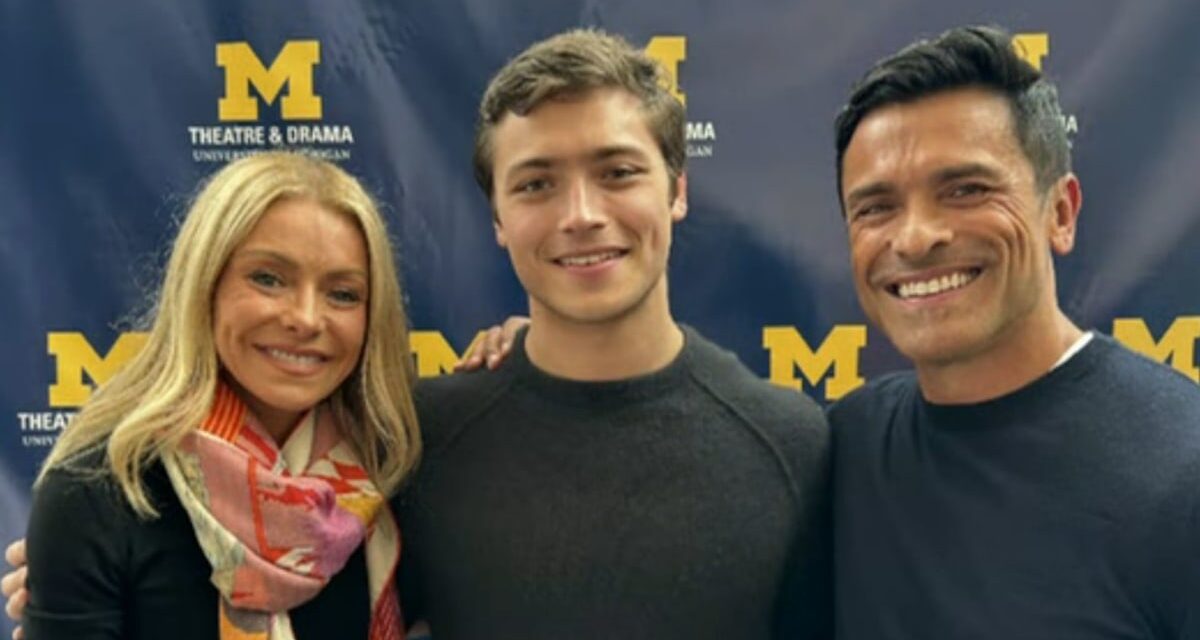 Joaquin, le fils star de Broadway de Kelly Ripa, est le jumeau blond de sa mère sur des photos d&rsquo;archives familiales