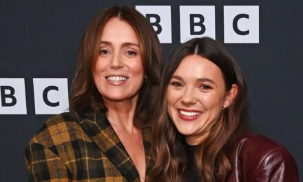 La fille à l&rsquo;écran de Keeley Hawes se marie lors d&rsquo;une surprenante cérémonie discrète