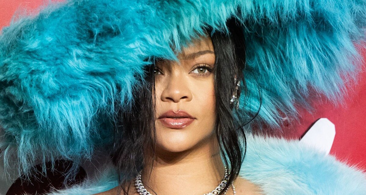 Invités les mieux habillés des Fashion Awards 2025 : Sienna Miller, Rita Ora, Maya Jama et plus