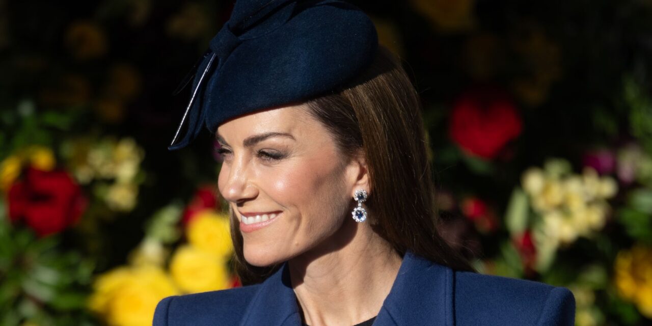 Le moment où la princesse Kate a prouvé son affection à la reine Camilla avec un baiser – voir photos