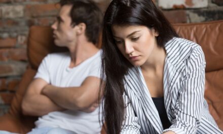 Le TAS ruine-t-il votre relation ? Comment la dépression saisonnière affecte les couples