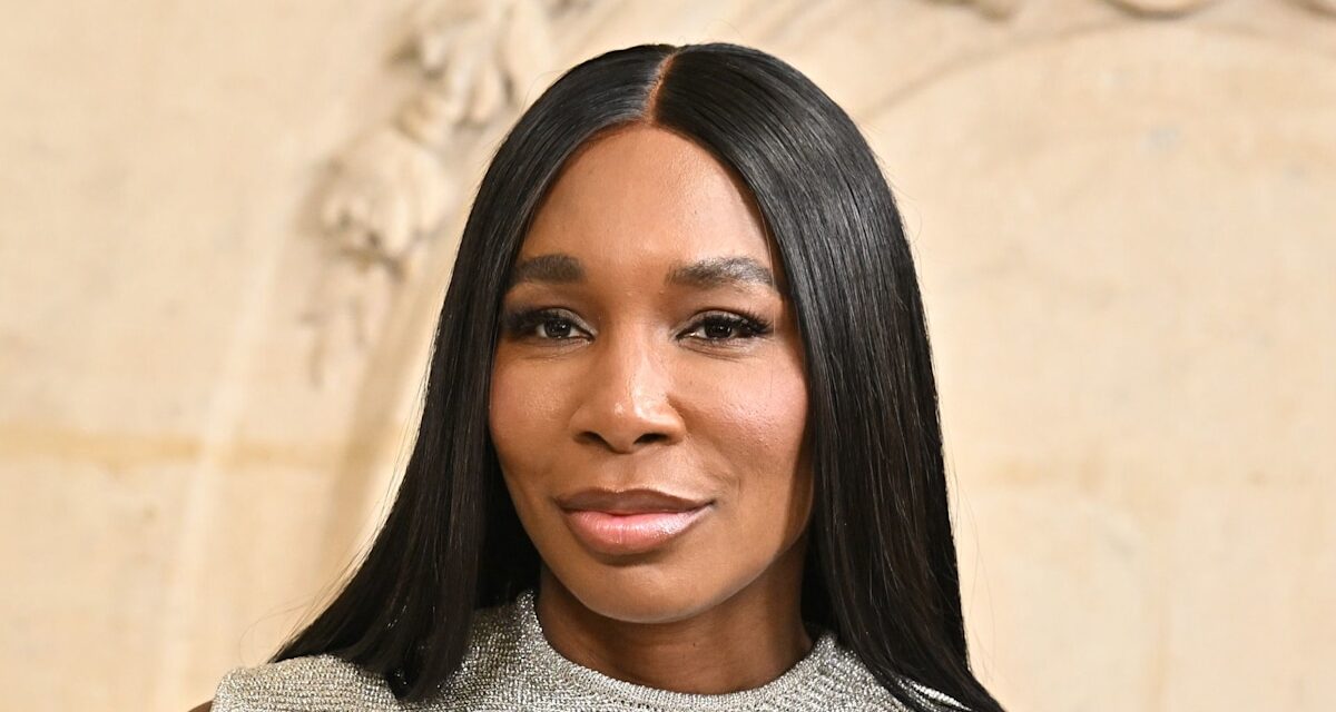 Venus Williams est mariée ! Dans le cadre du somptueux mariage de 5 jours de la star du tennis, avec plusieurs robes, une fête sur un yacht et bien plus encore