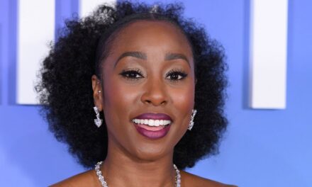 Scarlette Douglas de A Place in the Sun tombe amoureuse de son instructeur de fitness après une relation « toxique » – exclusif