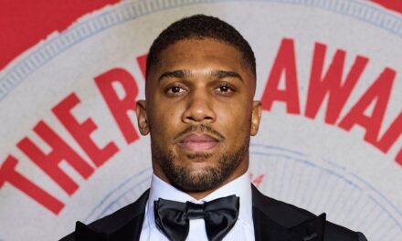 Anthony Joshua hospitalisé après un accident mortel qui a fait deux morts