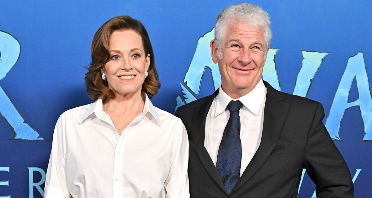 À l&rsquo;intérieur du mariage de Sigourney Weaver, qui a duré 41 ans, avec l&rsquo;acteur qu&rsquo;elle a épousé après 3 mois d&rsquo;amour éclair