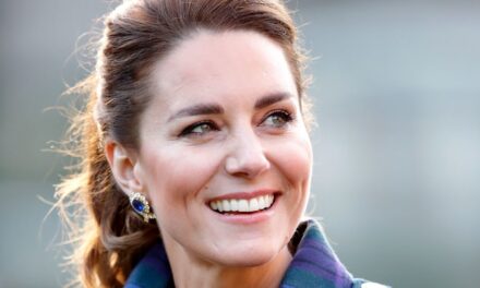 Kate Middleton, la millénaire, ne peut pas arrêter de porter cette tendance Gen Z