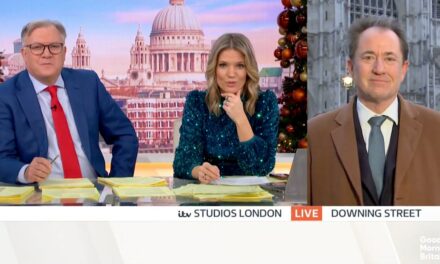 La star de Good Morning Britain fait ses adieux alors qu&rsquo;il quitte la série après 25 ans