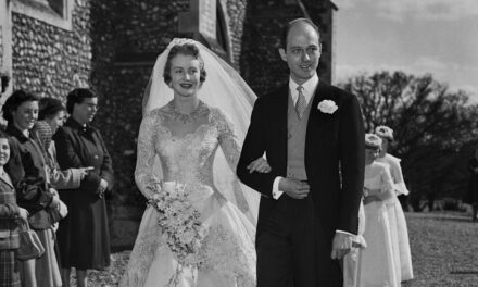 Lady Anne Glenconner, la dame d&rsquo;honneur de la princesse Margaret, parle de sa survie à un mariage abusif – et du « moment de sa vie » à 93 ans – EXCLUSIF